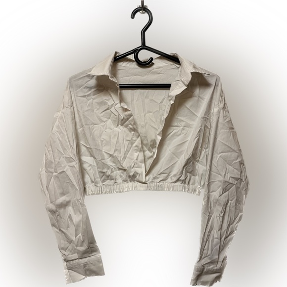 Cropped low cut shirt - Picture 1 of 2